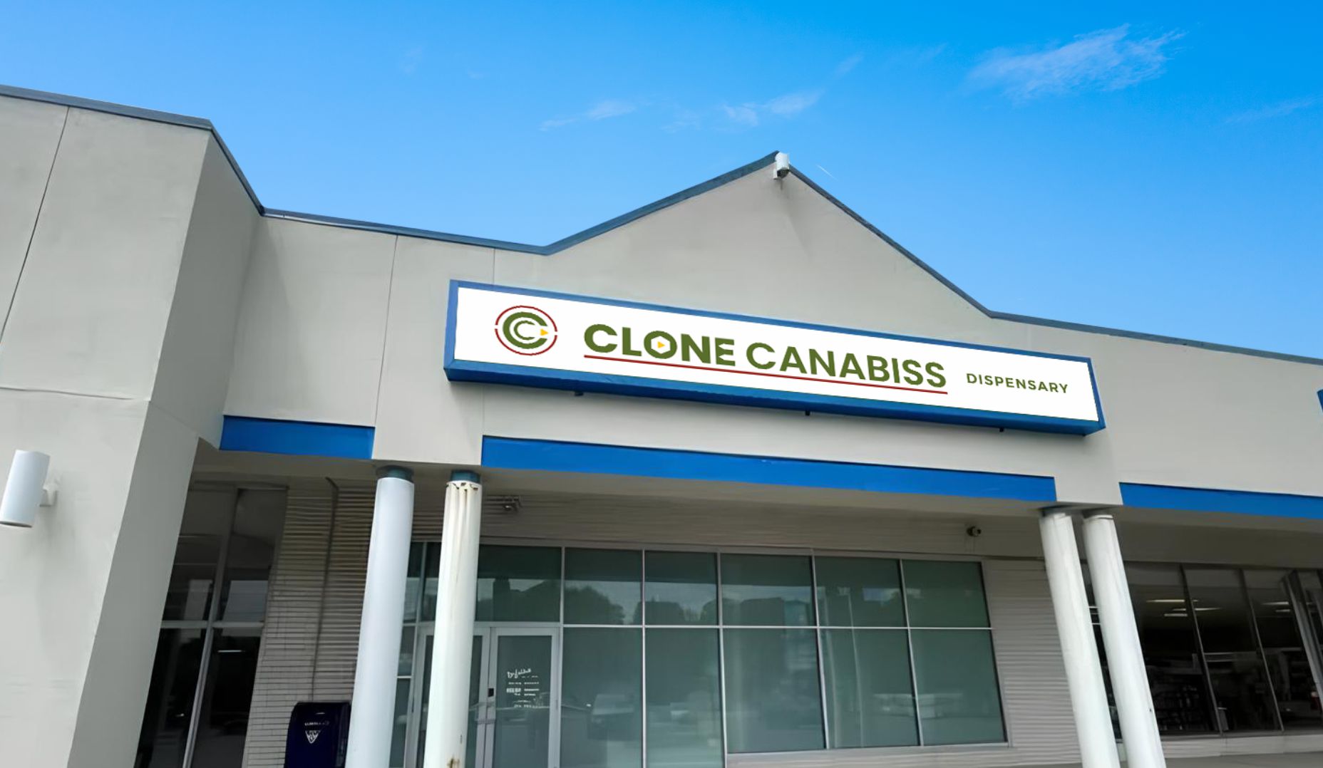 Clone Norwich storefront at 425 W Main St